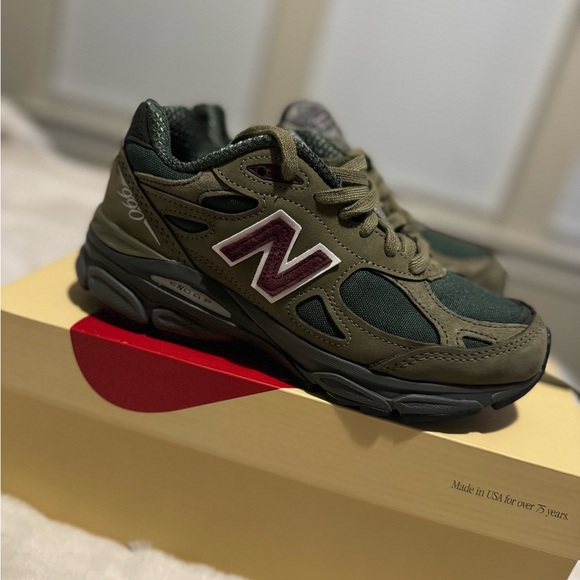 New balance 990v3 x Teddy Santis ‘Green Purple’ - Picture 5 of 8